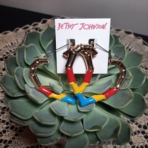 Betsey johnson  Hearts flutter earrings